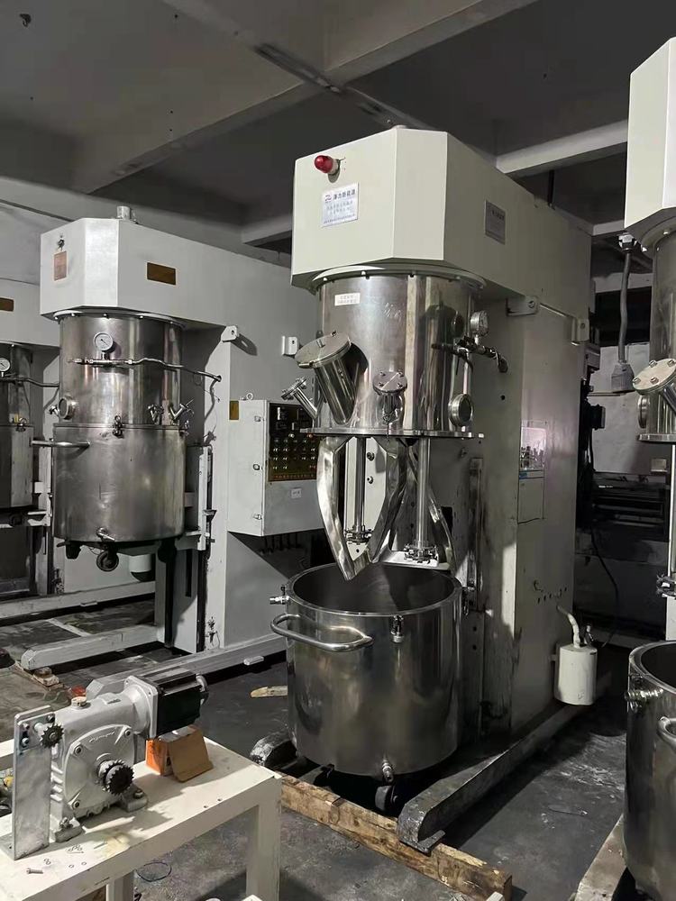 锂电池搅拌机选型指南：从浆料一致性到整线效率的实战解析